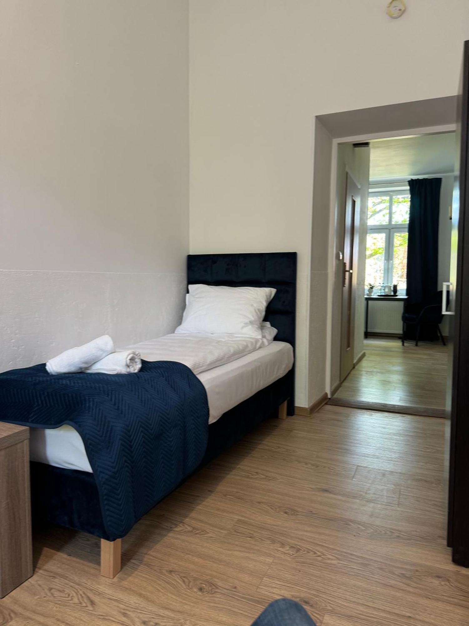 Iris Aparthotel Краков Экстерьер фото